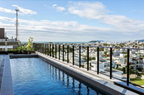 Apto c /piscina em Jurerê Internacional EPC204